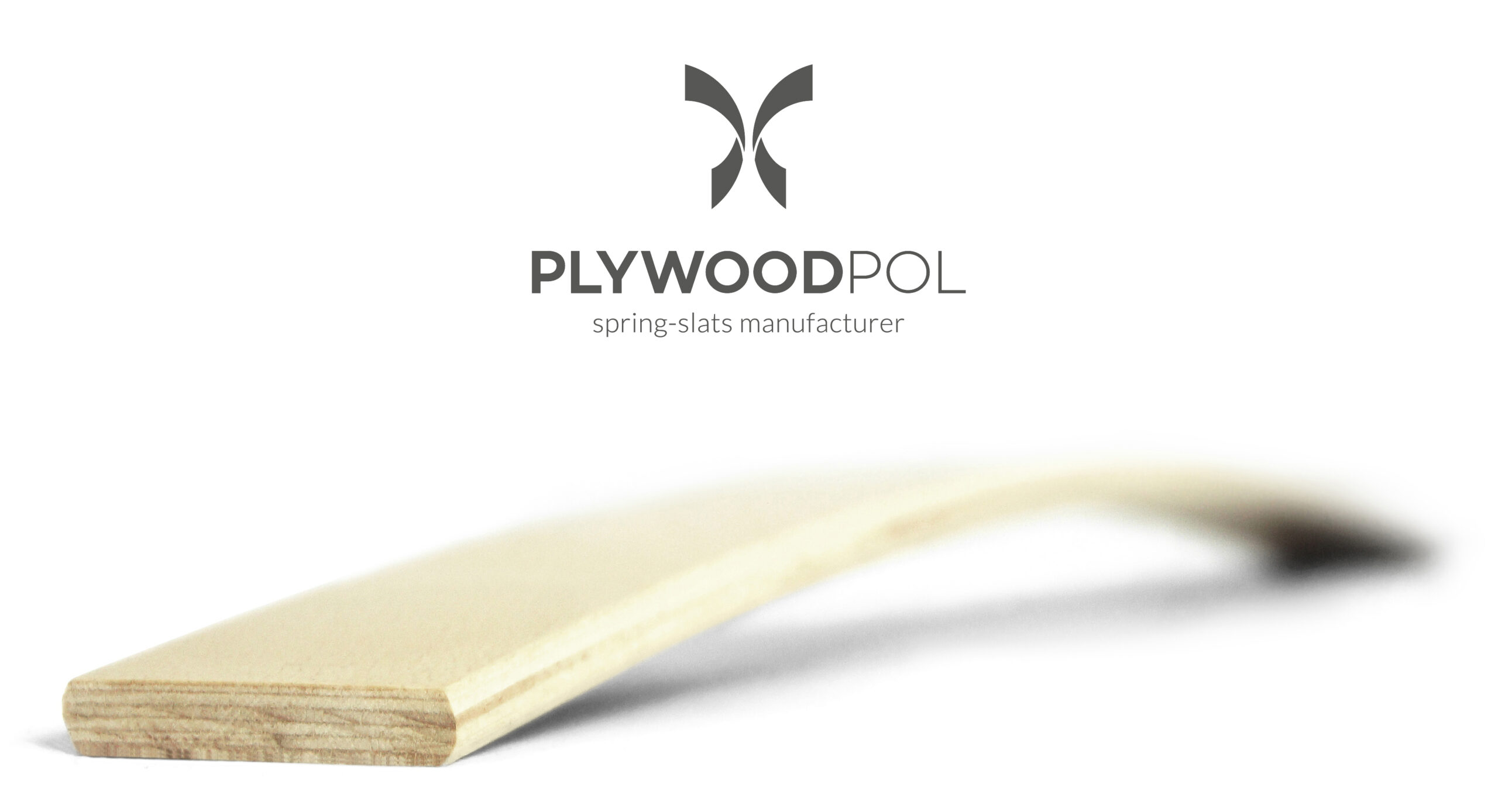 PLYWOODPOL TAPETA33